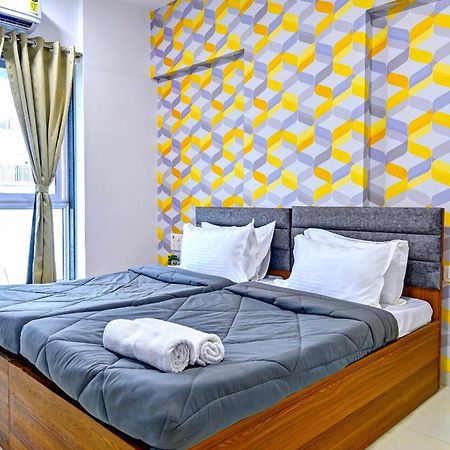 Hsquare Luxury Apartments Goregaon Mumbai Exterior foto